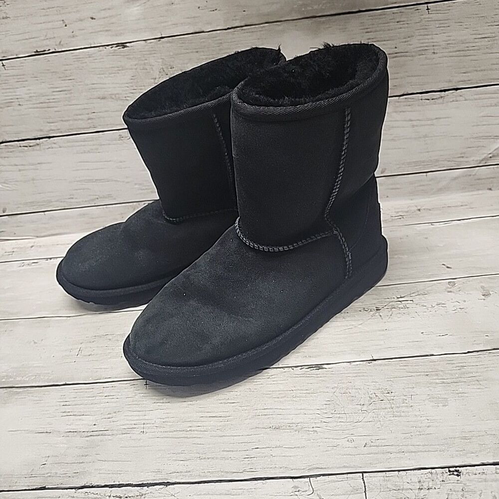 UGG Boots Classic Short II Black Suede Fur Boots Women Size 6 - Picture 2 of 8